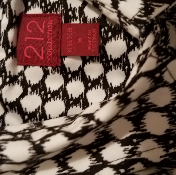 Sleeveless blouse dressy/casual NWT - Picture 3 of 5